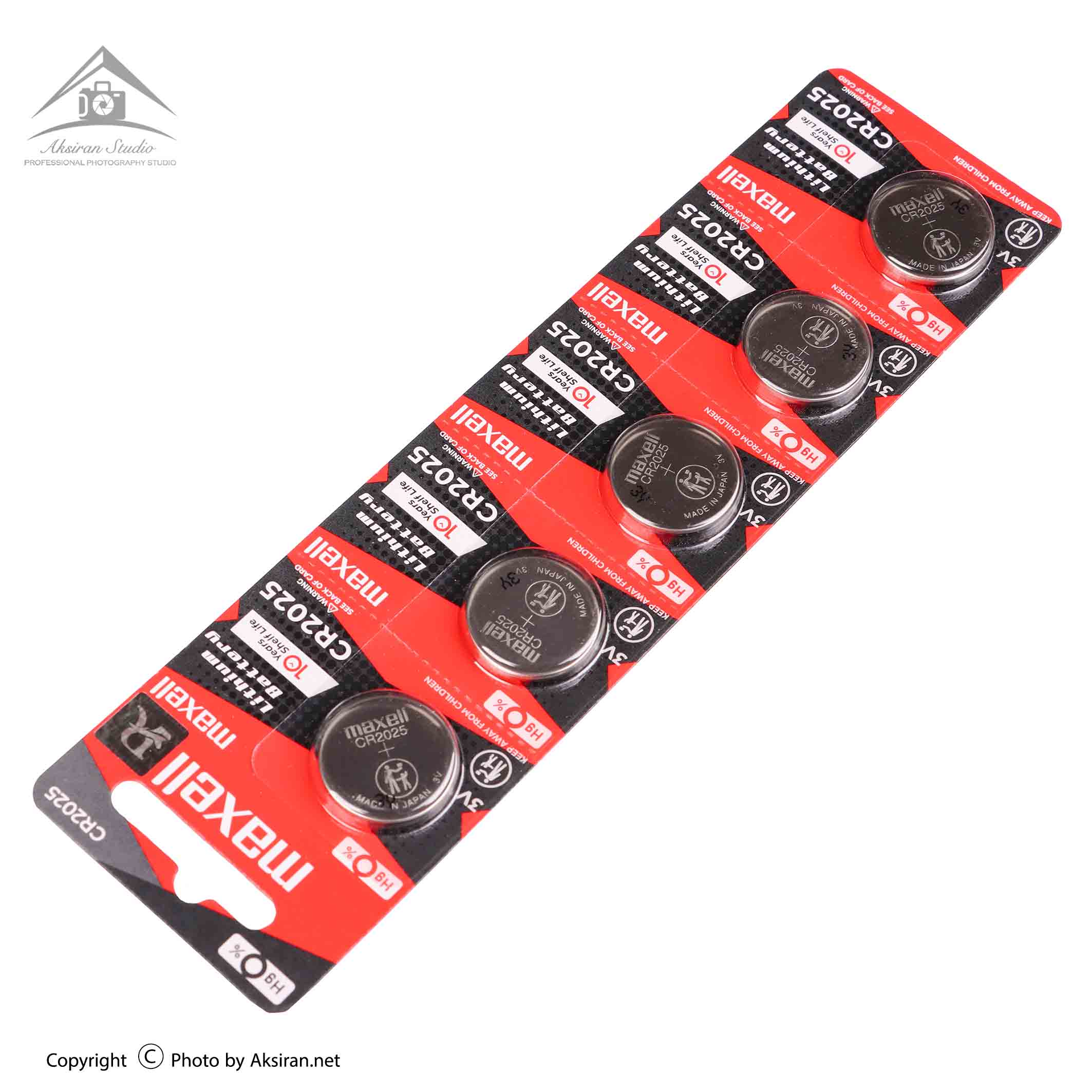 باتری سکه ای مکسل مدل 2025 بسته 5 عددی قرمز مشکی
