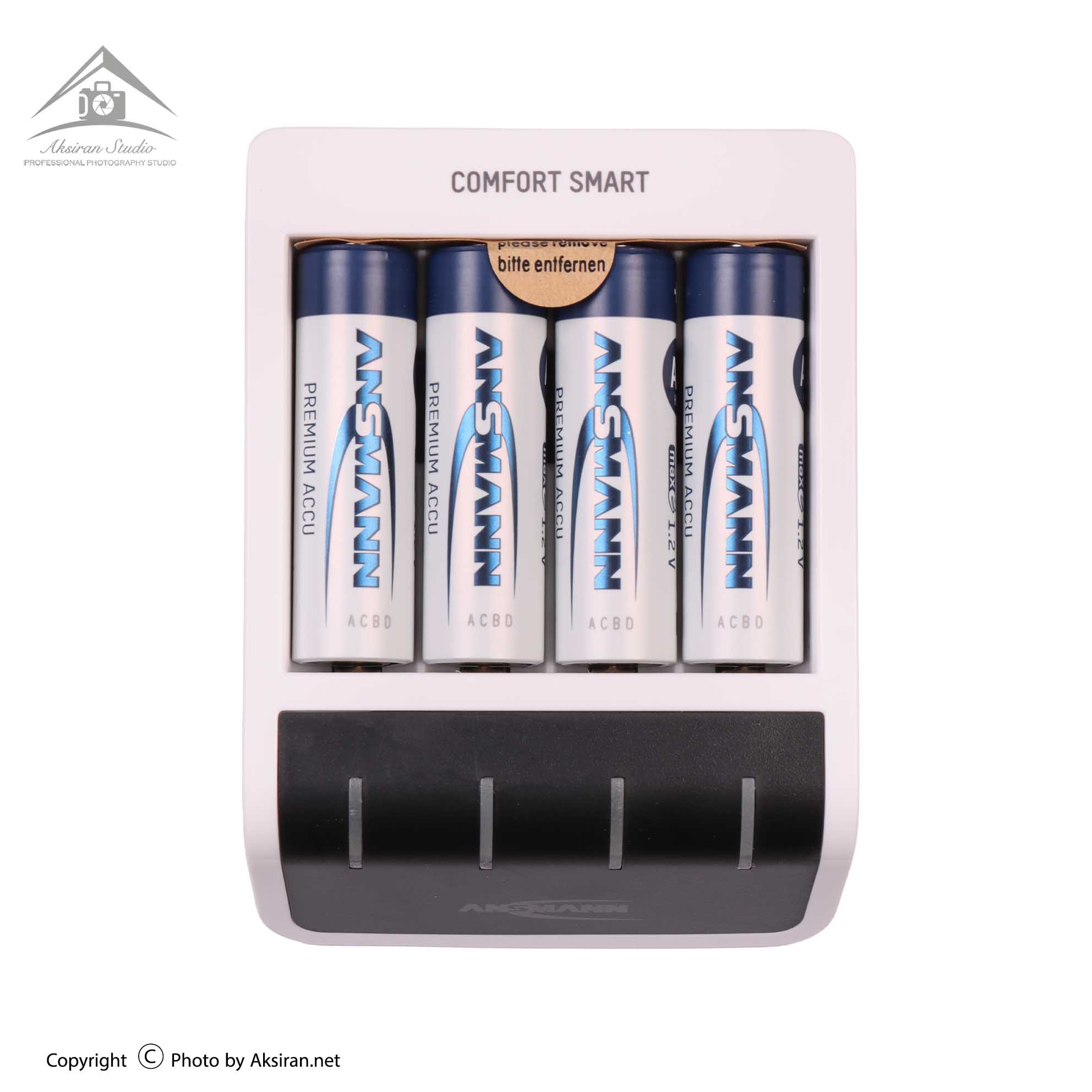 شارژر باتری آنسمن مدل Comfort Smart به همراه 4 عدد باتری قلمی شارژی 2100 میلی آمپر